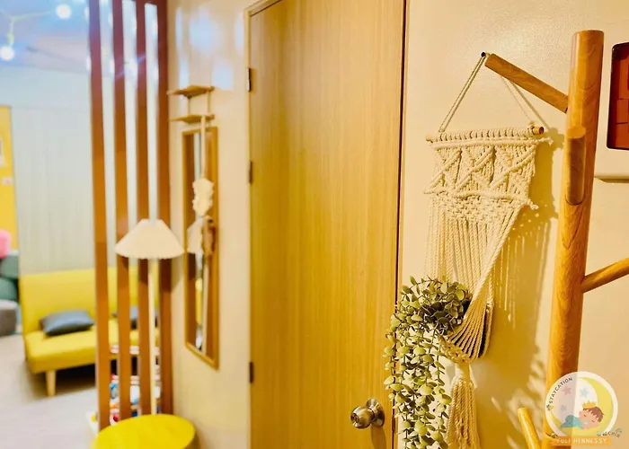 Yuli Hennessy Crib & Staycation Near Sm Fairview Guest house